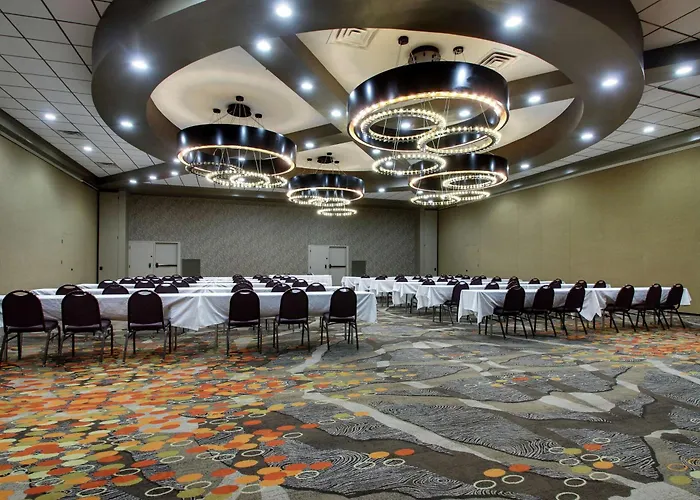 Hotel Doubletree By Hilton Mt. Vernon 4*