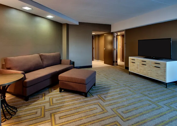 Hotel Doubletree By Hilton Mt. Vernon